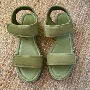 TWOOBS The OG+ Women's Platform Sandals Olive Green Size 41 US Size 10 Comfy